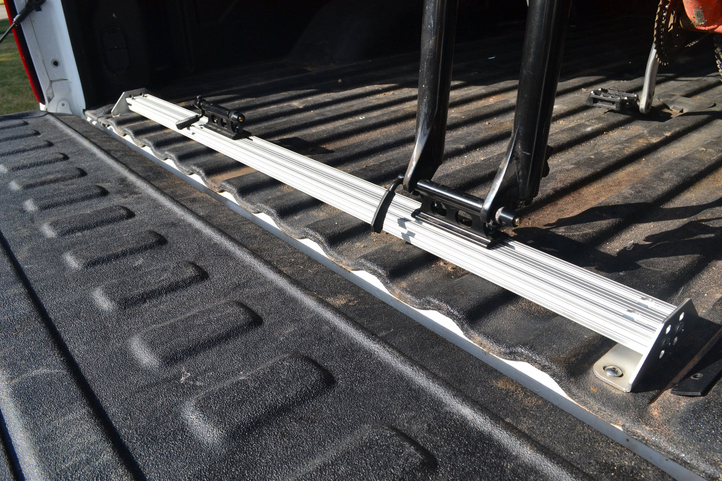 2' Pickup Bed Universal Bike Mount